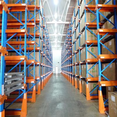 Voor het opslaan van pallets in opslagruimten