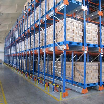 Voor de opslag van palletten in een magazijn
